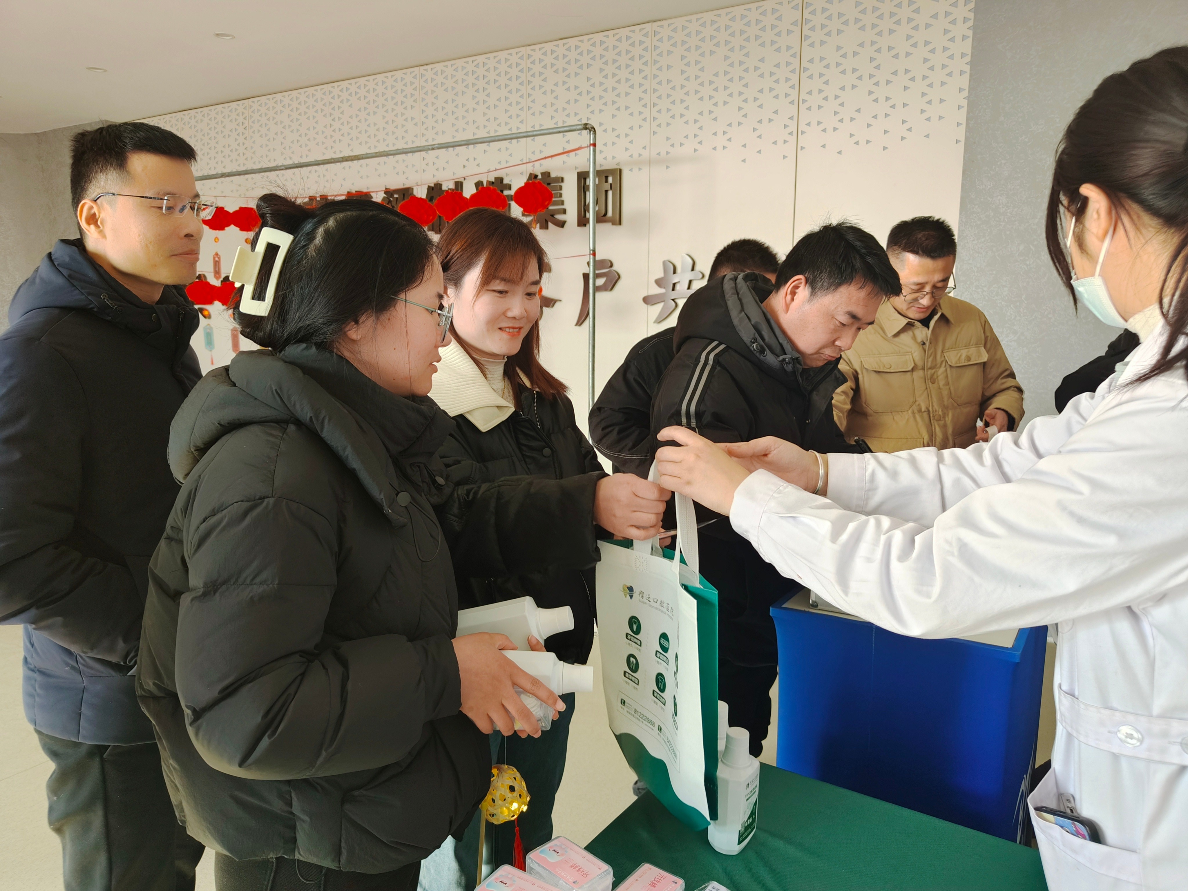 江苏BC贷·(中国区)官方网站制造集团开展“暖"新"聚合力 欢喜闹元宵”主题活动(图3)